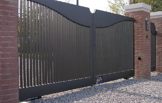 Купить новые ворота Абакан откатные в Серове по цене от 81992 руб